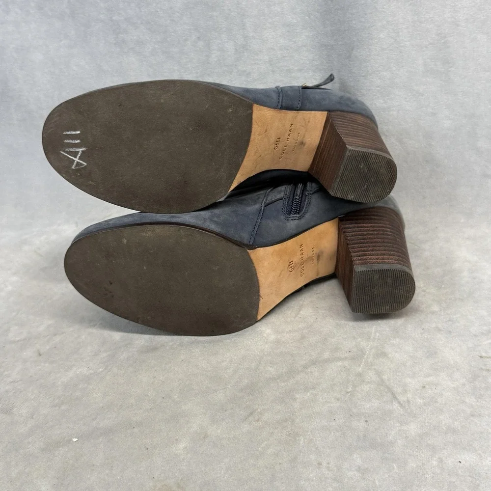Cole Haan Boots Womens Size 6.5 Gray Suede Ankle Buckle Block Heel Grand.OS